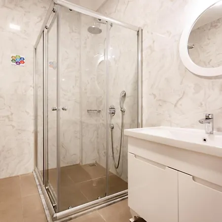 Infinity Paradise Tatil Evi *